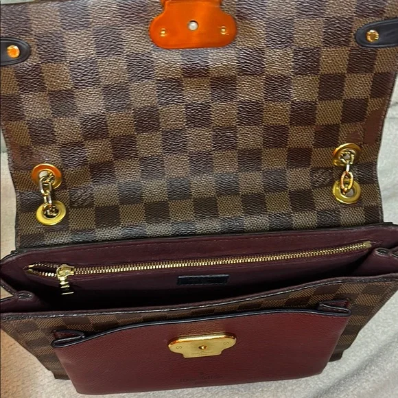 Louis Vuitton elegant purse 10 x 4 x 7 - Picture 9 of 16